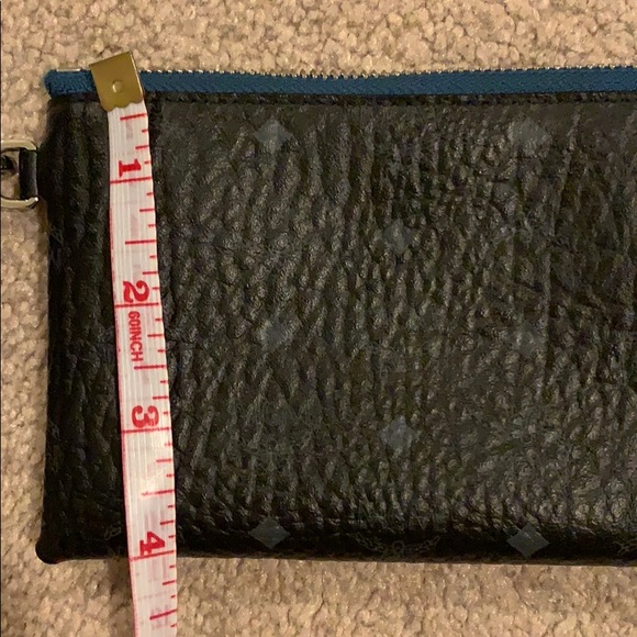 MCM wristlet - Picture 5 of 6
